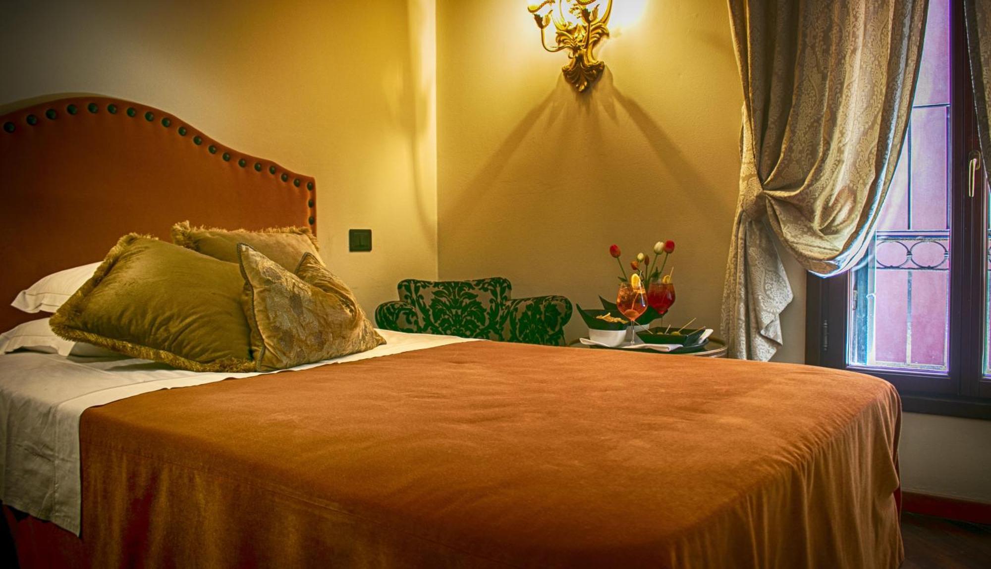 Hotel La Calcina Venesia Bagian luar foto