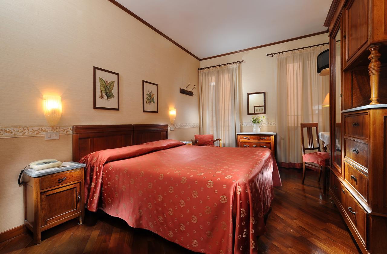 Hotel La Calcina Venesia Bagian luar foto