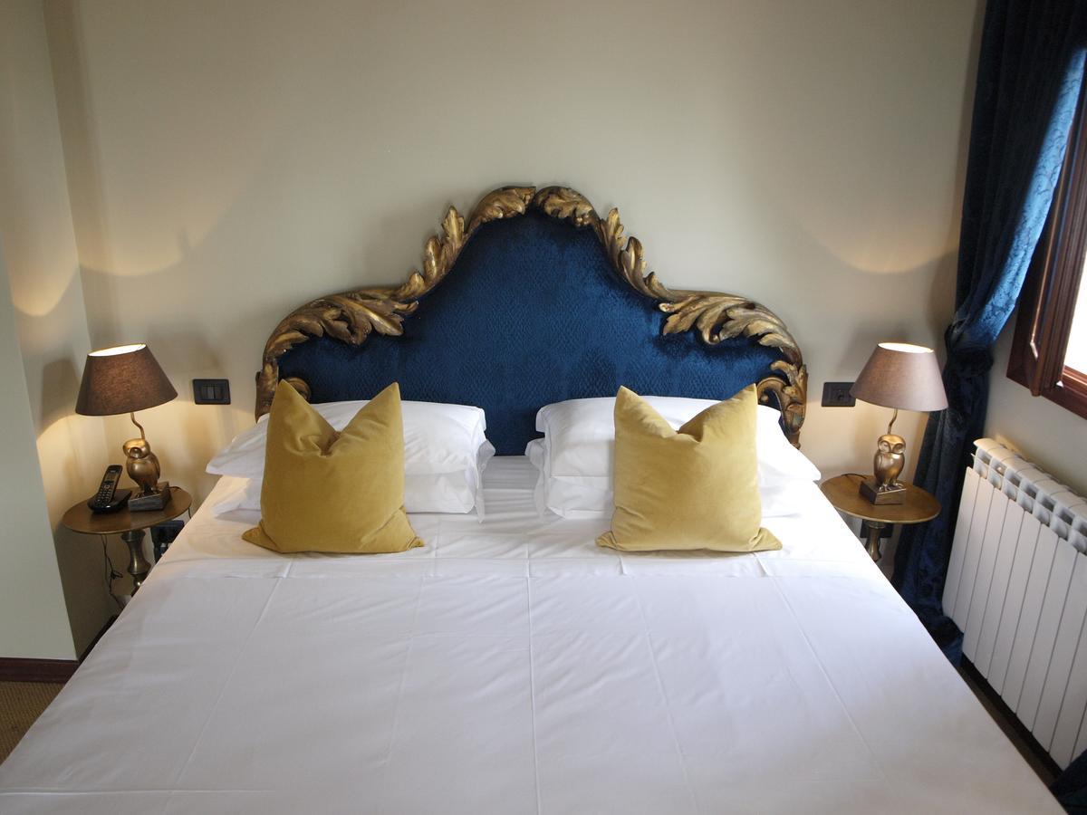Hotel La Calcina Venesia Bagian luar foto